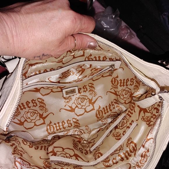 Purse - Picture 4 of 7